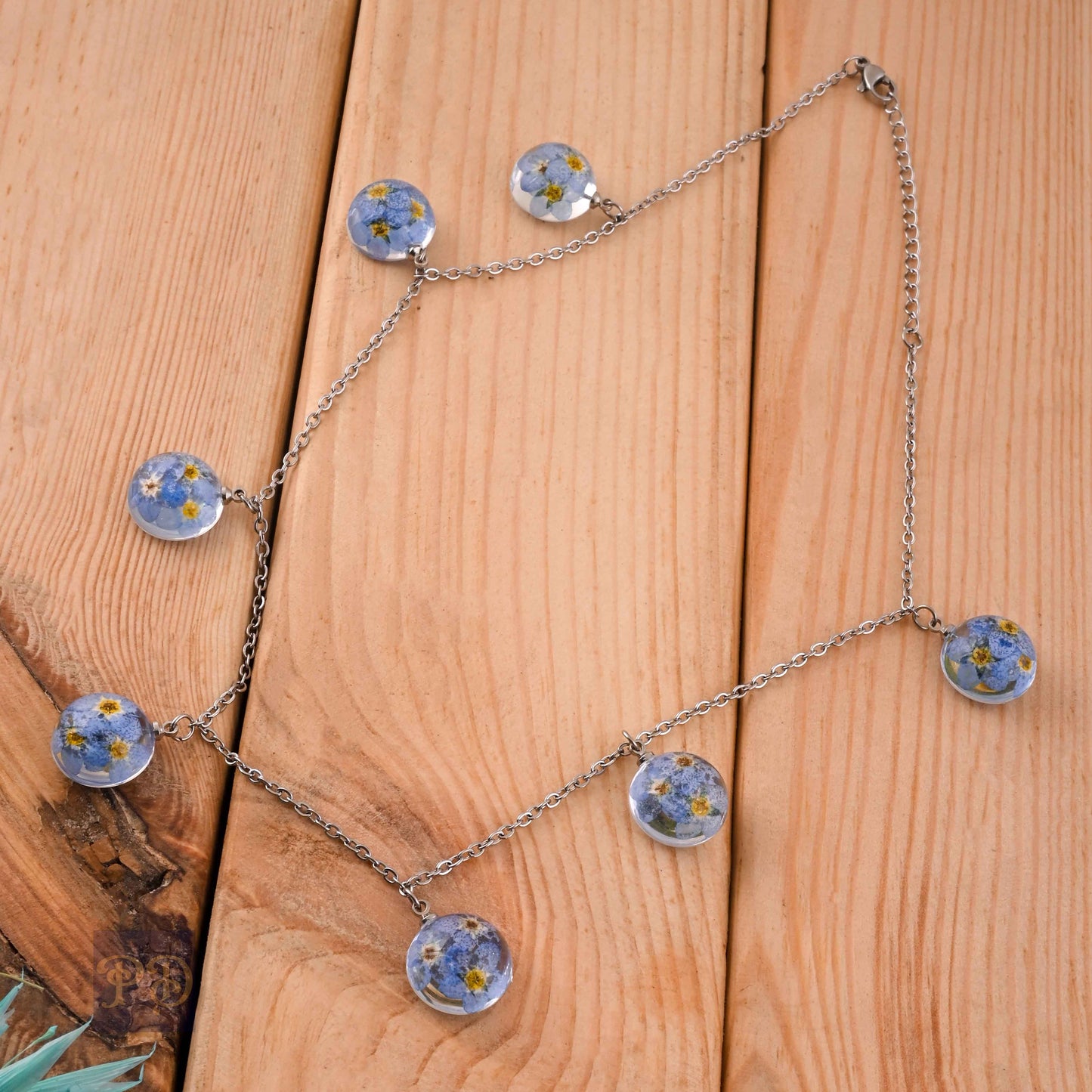 Sprinkle of Forget-Me-Nots