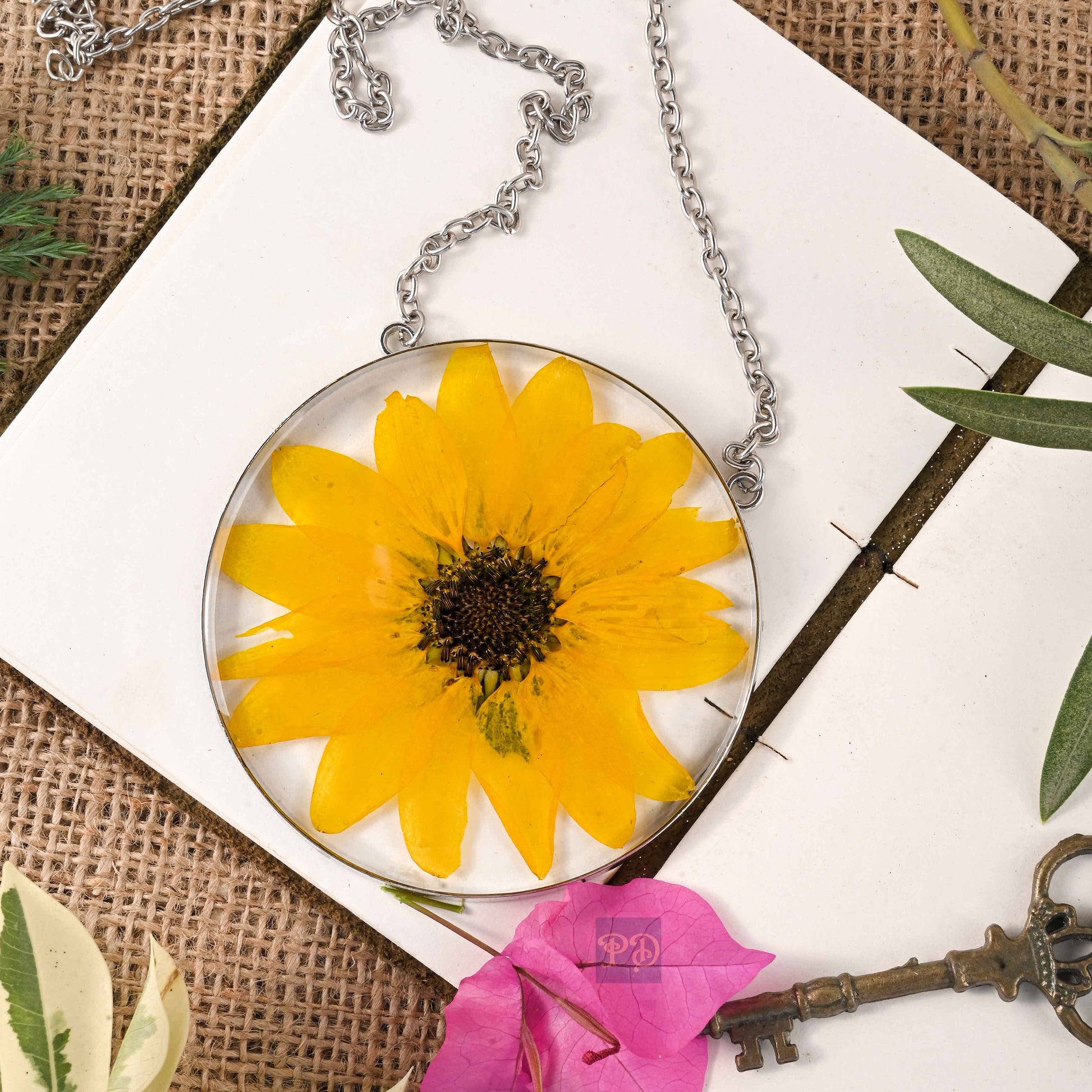 The Sunflower Necklace