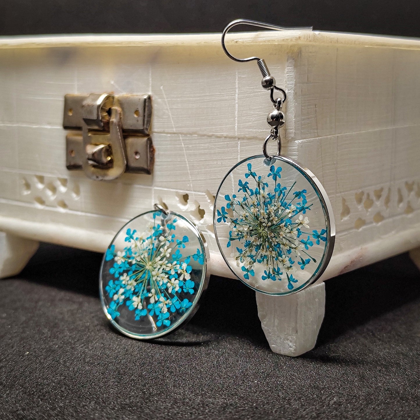 Lustrous Lace Melody Earrings