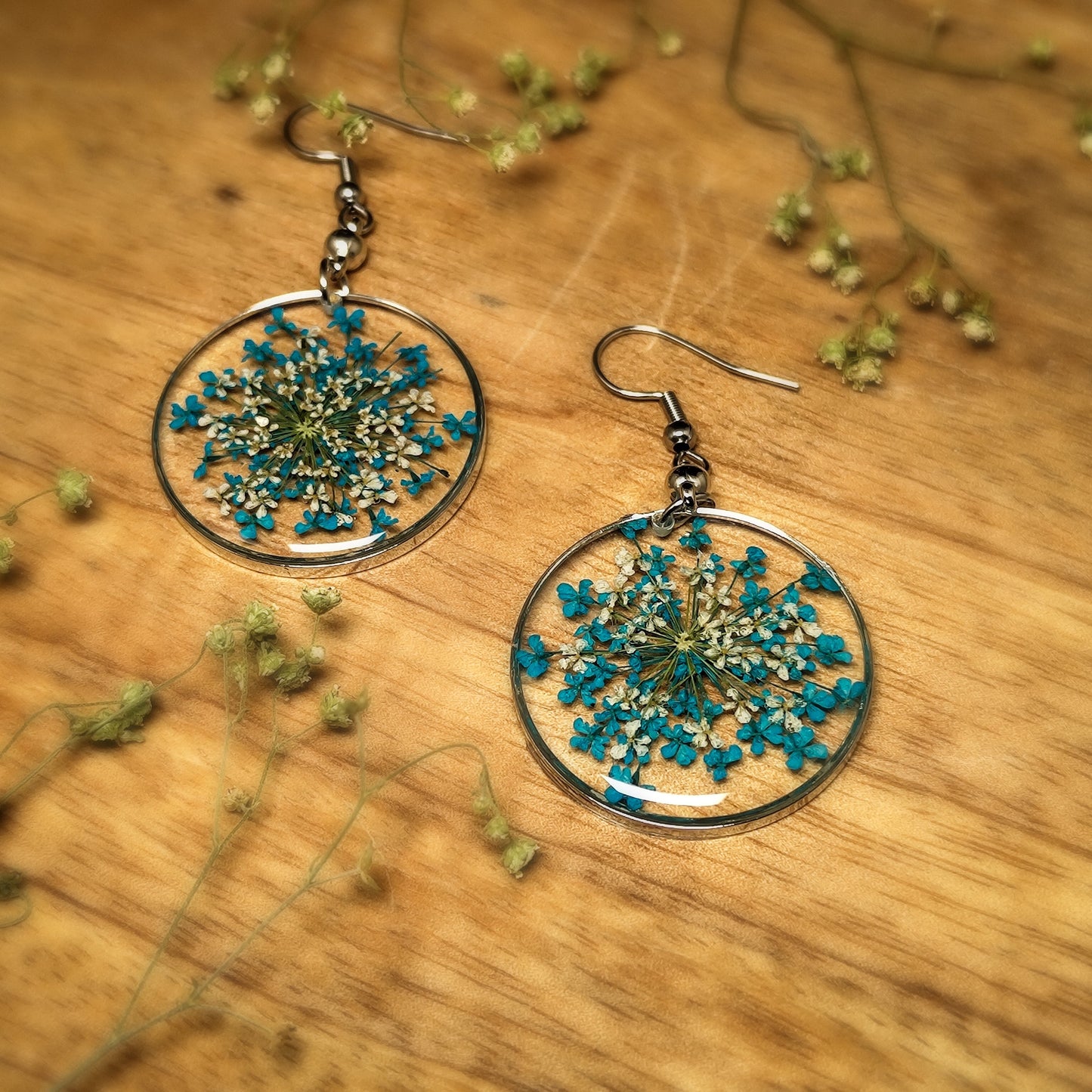 Lustrous Lace Melody Earrings