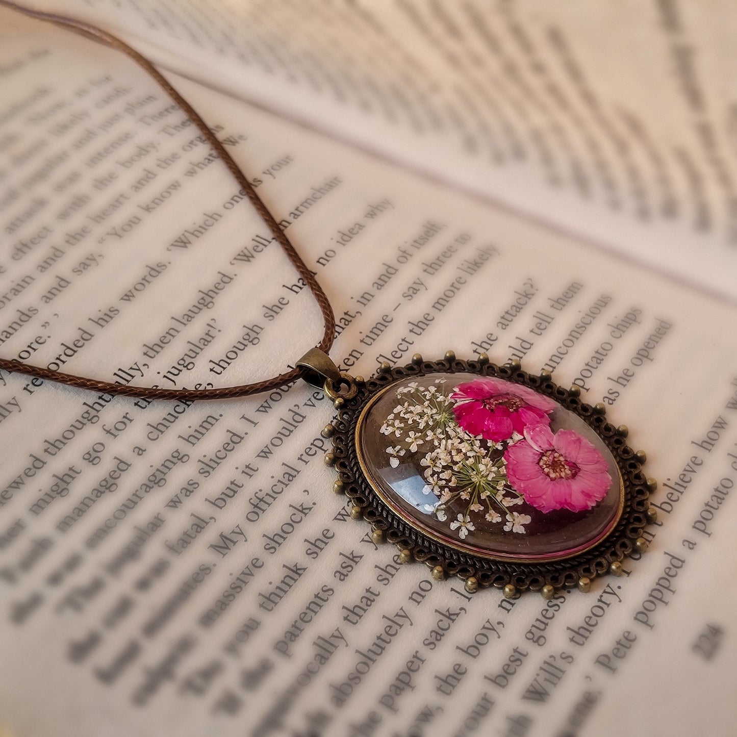 Old-World Lavender Daisy Pendant