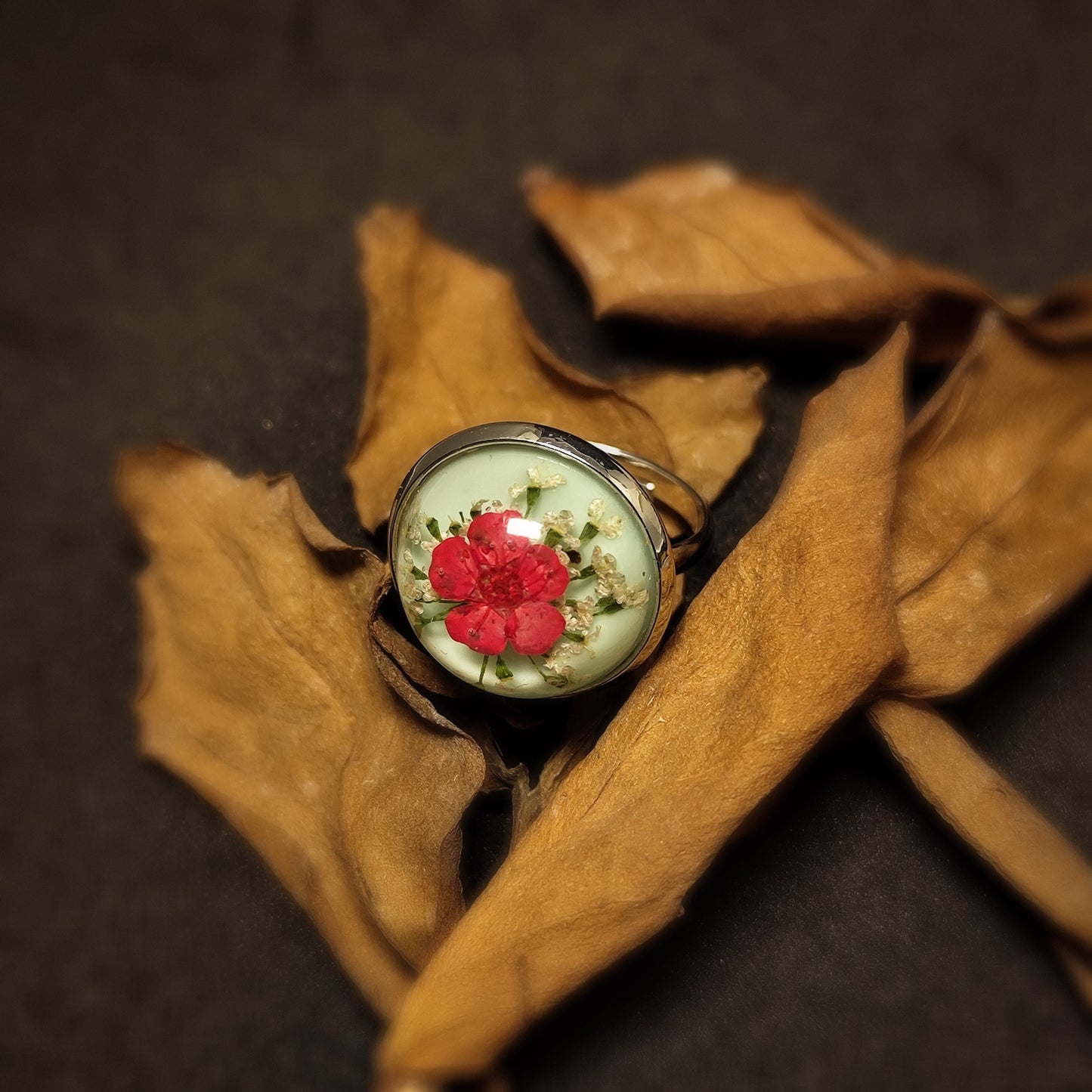Whimsical Bloom Band: Rosy Cinquefoil and Lace Flower in Resin