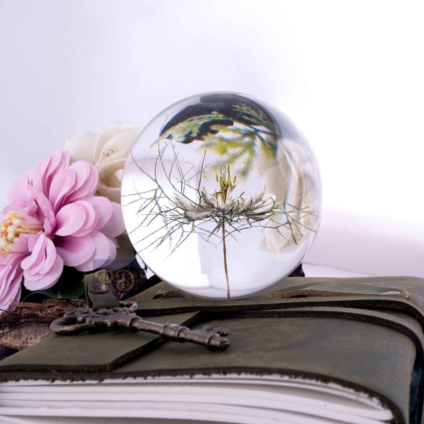 White Nigella Whisper Paperweight