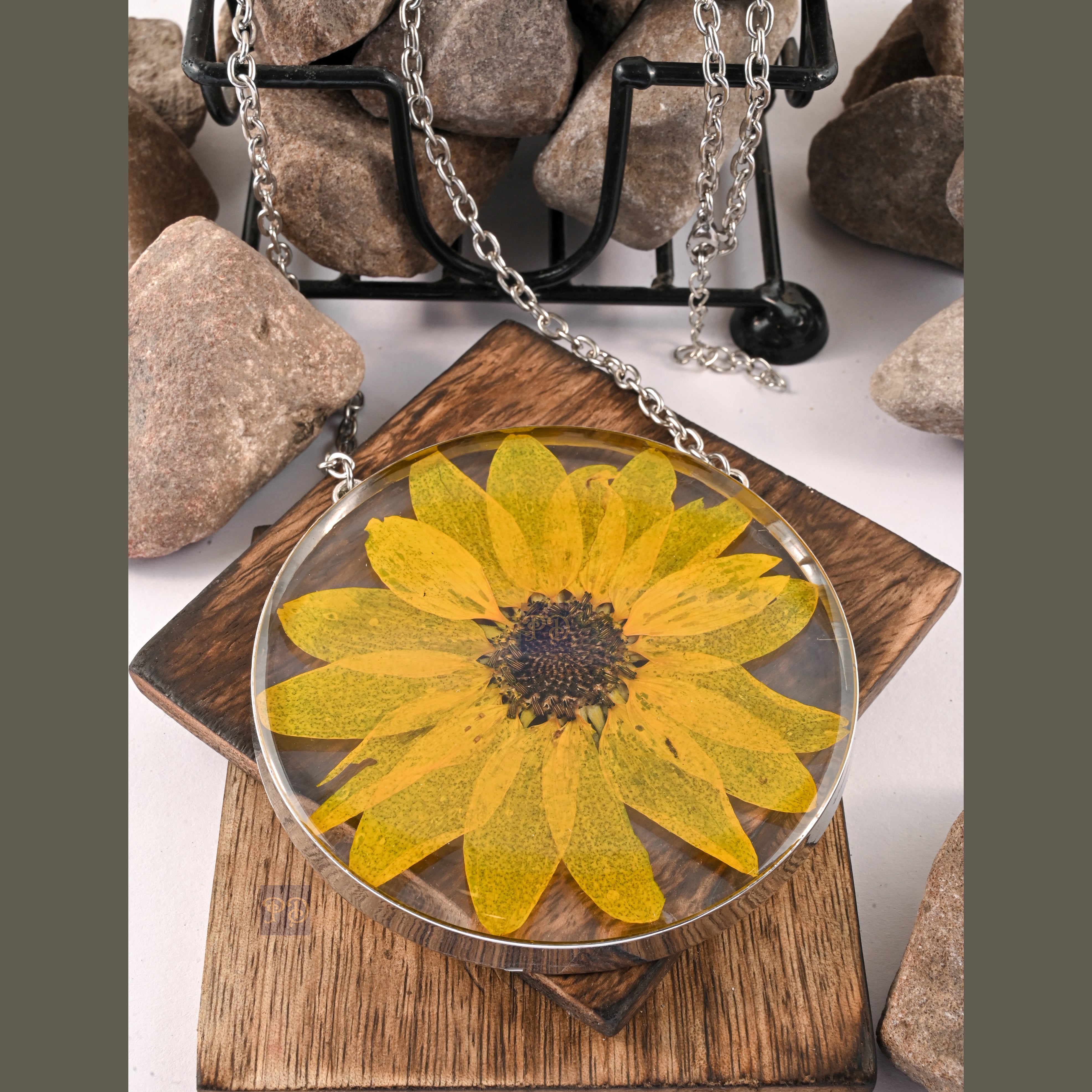 Sunflower hot sale resin ring