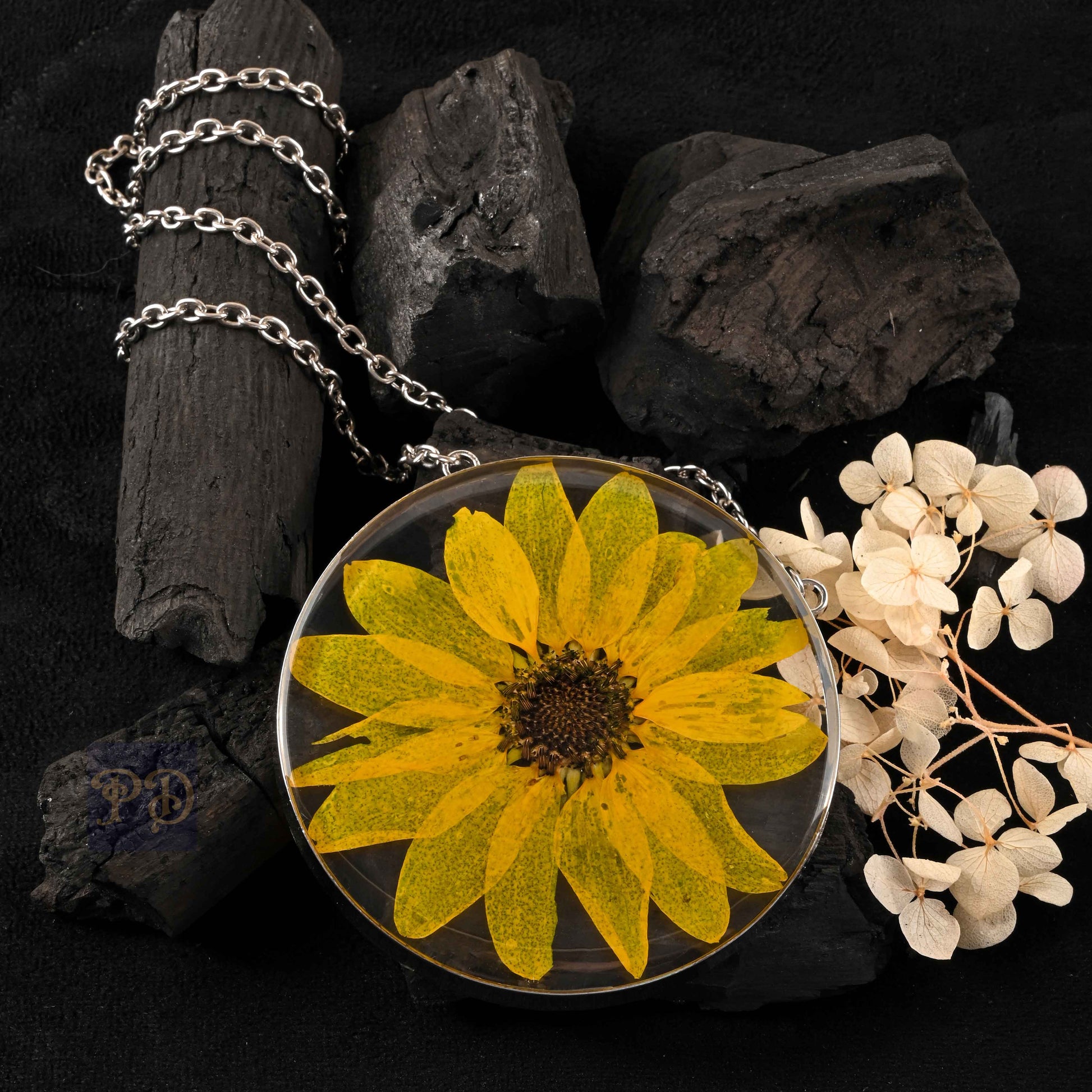 The Sunflower Necklace