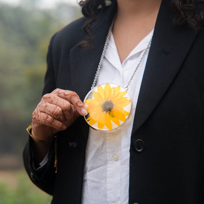 The Sunflower Necklace