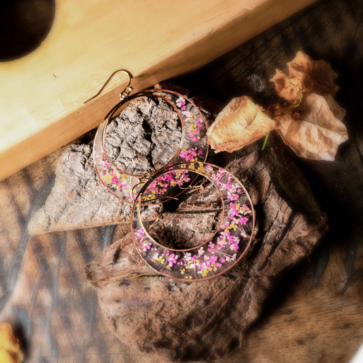 Dreamy Flora Hoop Earrings