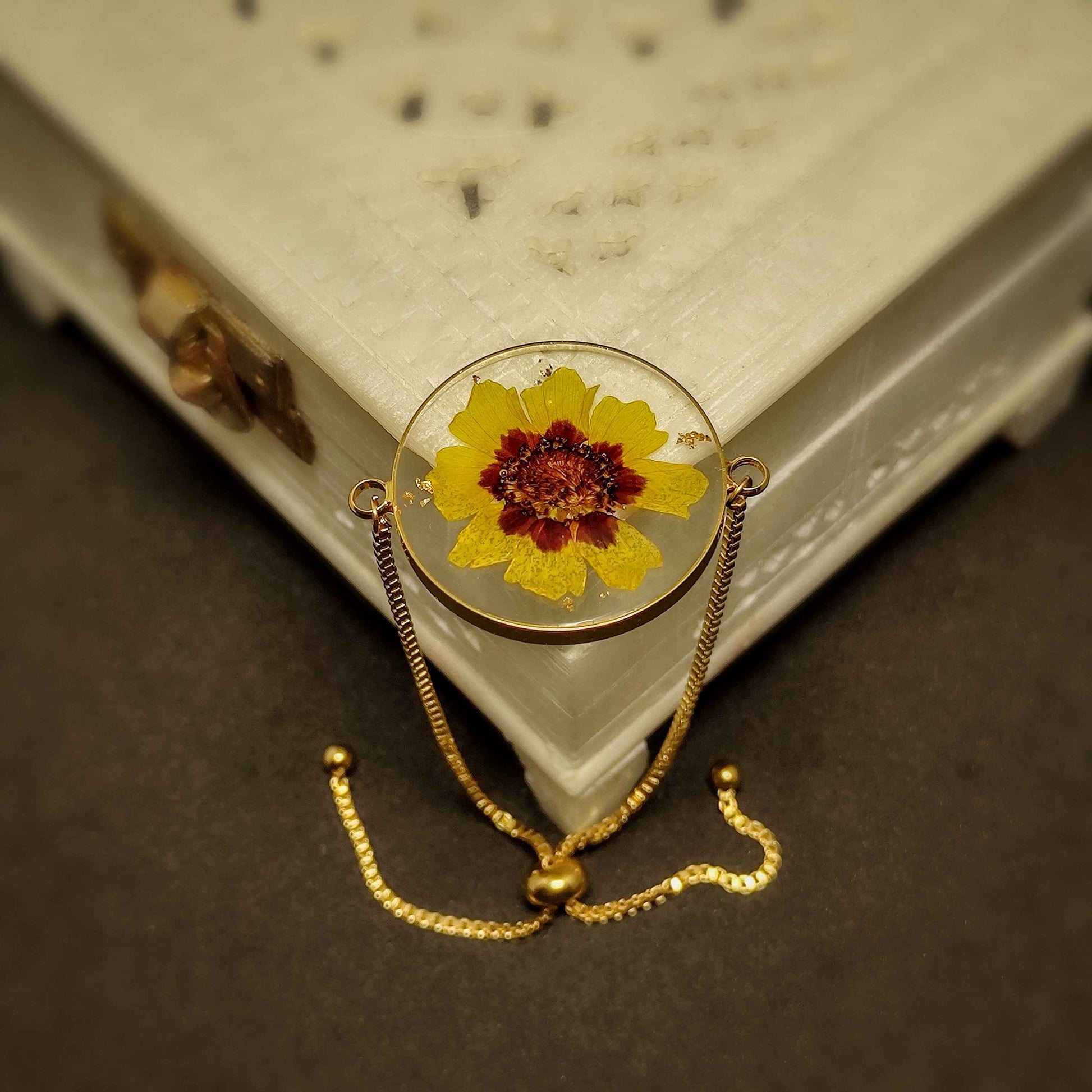 FlowerElixir Resin Bracelet